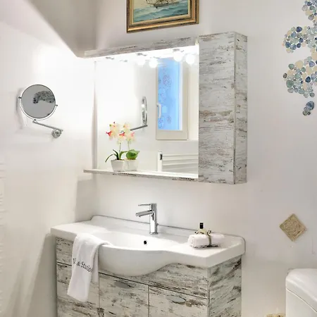 E Mykonos Town